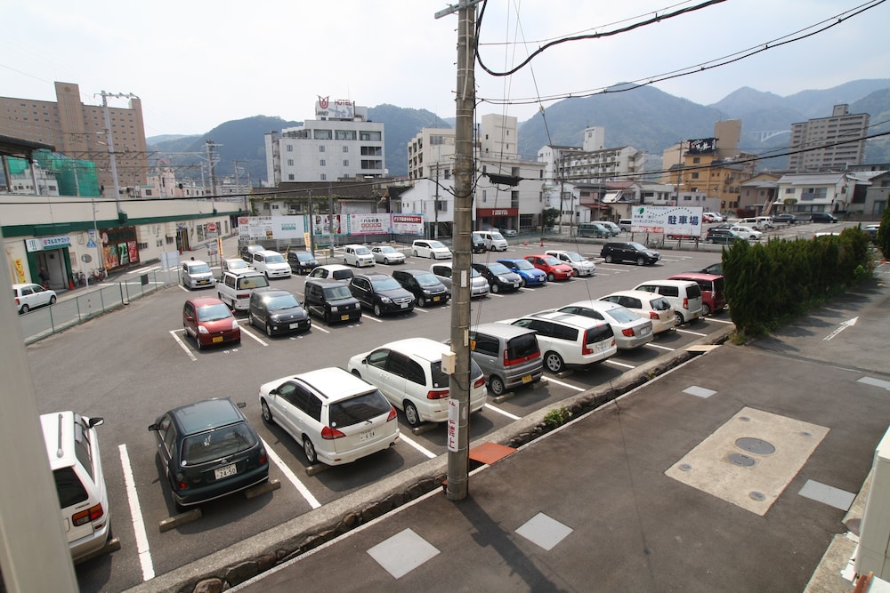 Beppu Station Hotel West Building Hotel Star (ex Business Hotel Star) 31/33