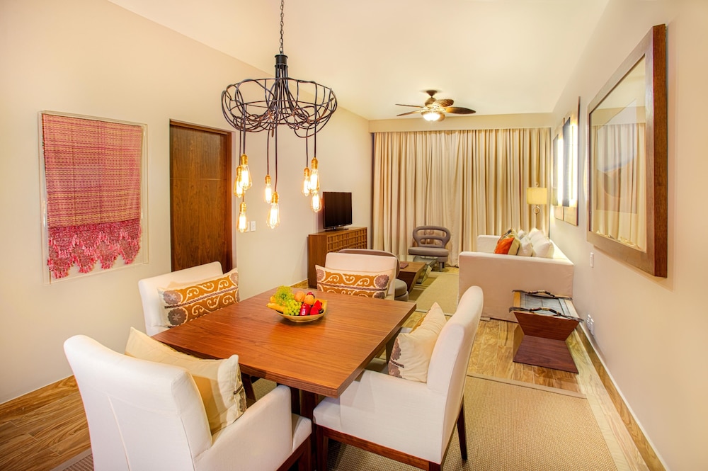 The Towers at Pueblo Bonito Pacifica- Adults Only 31/50