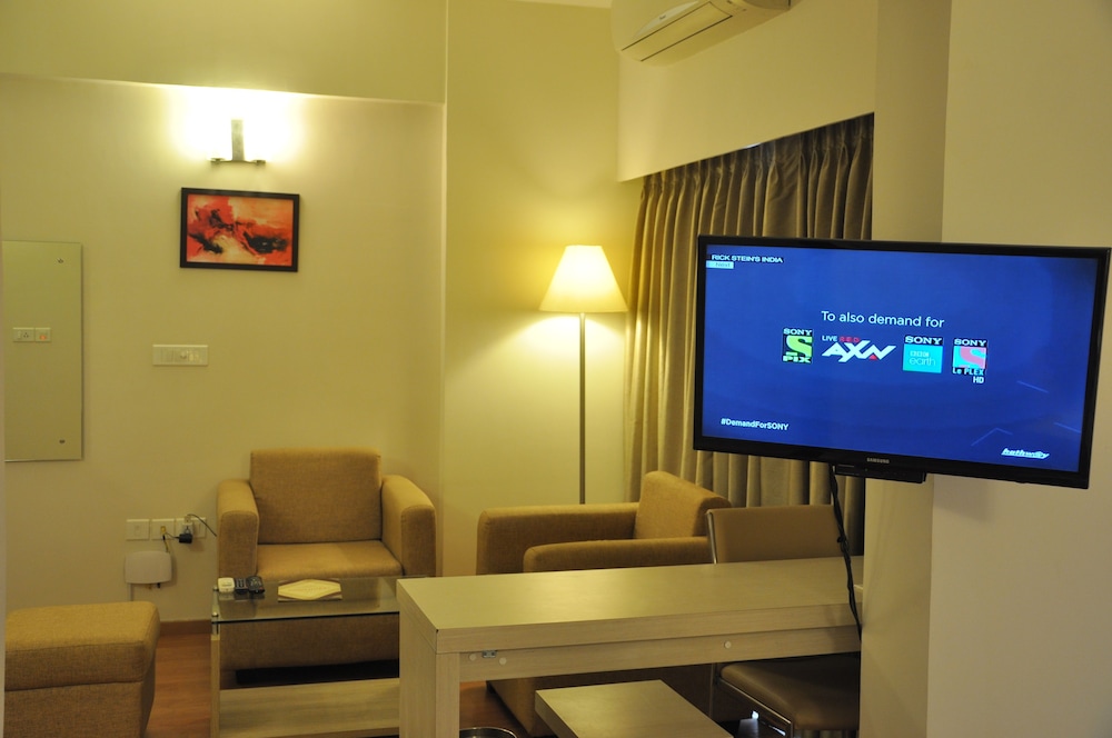 Starlit Suites 43/50