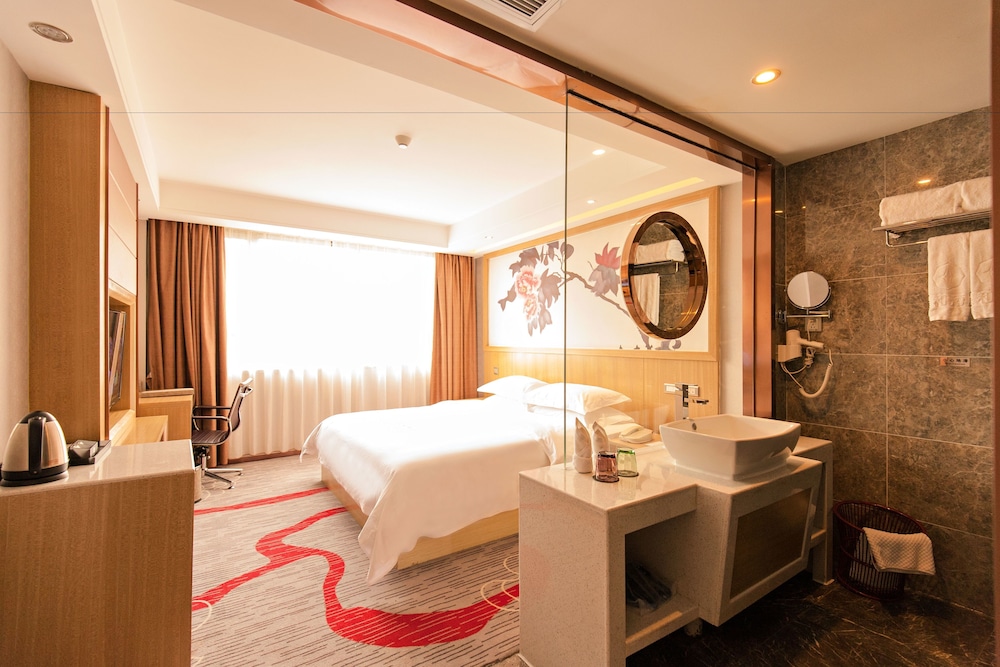 XingHe Hotel East Railway Branch 15/22