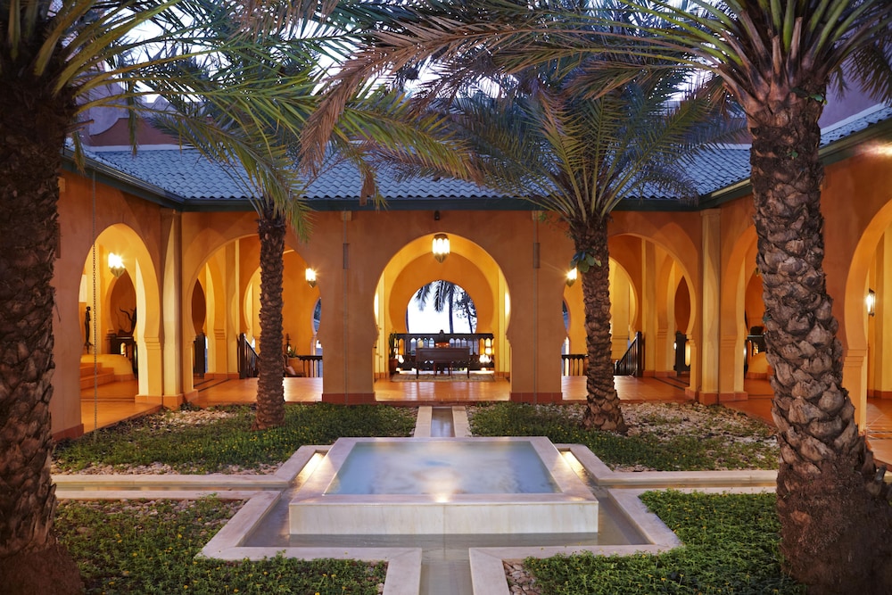 Avani Pemba Beach Hotel And Spa 40/80