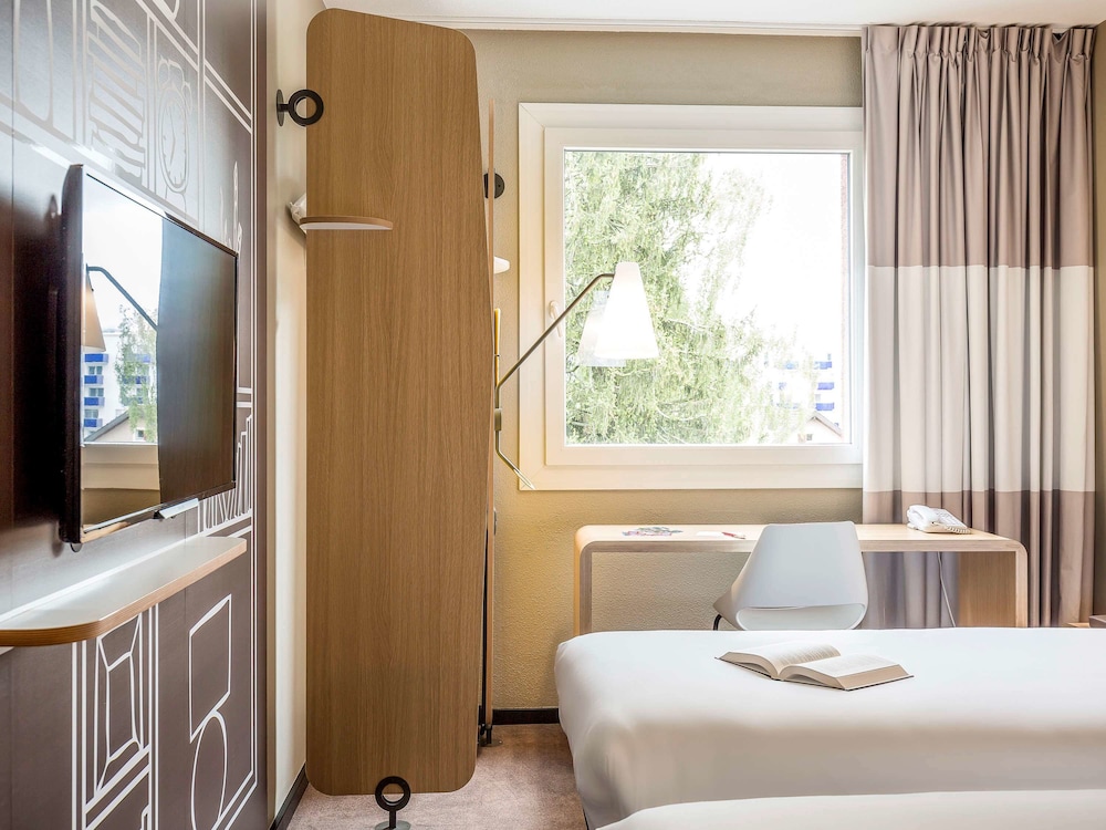 IBIS GENEVE AEROPORT 40/66