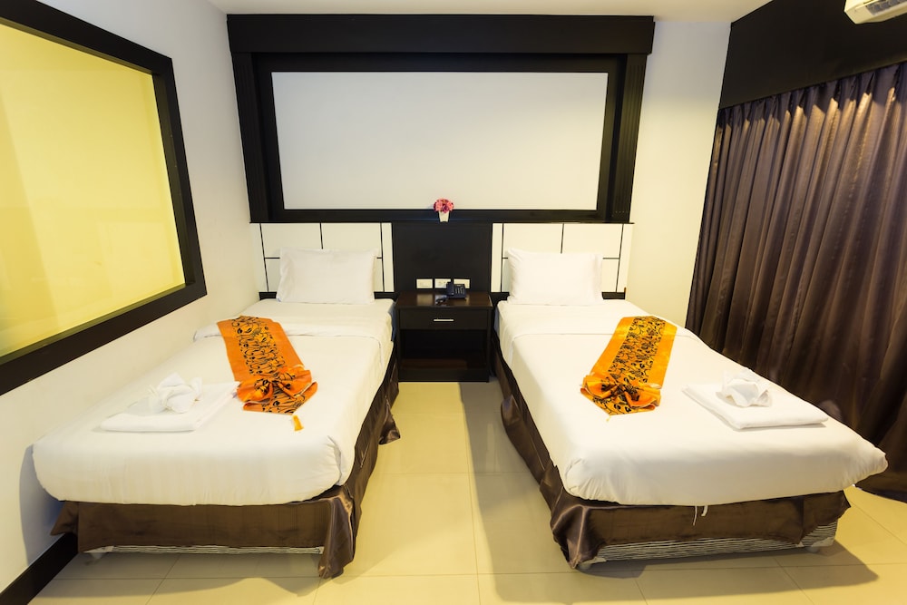 STAR HOTEL PATONG 35/52