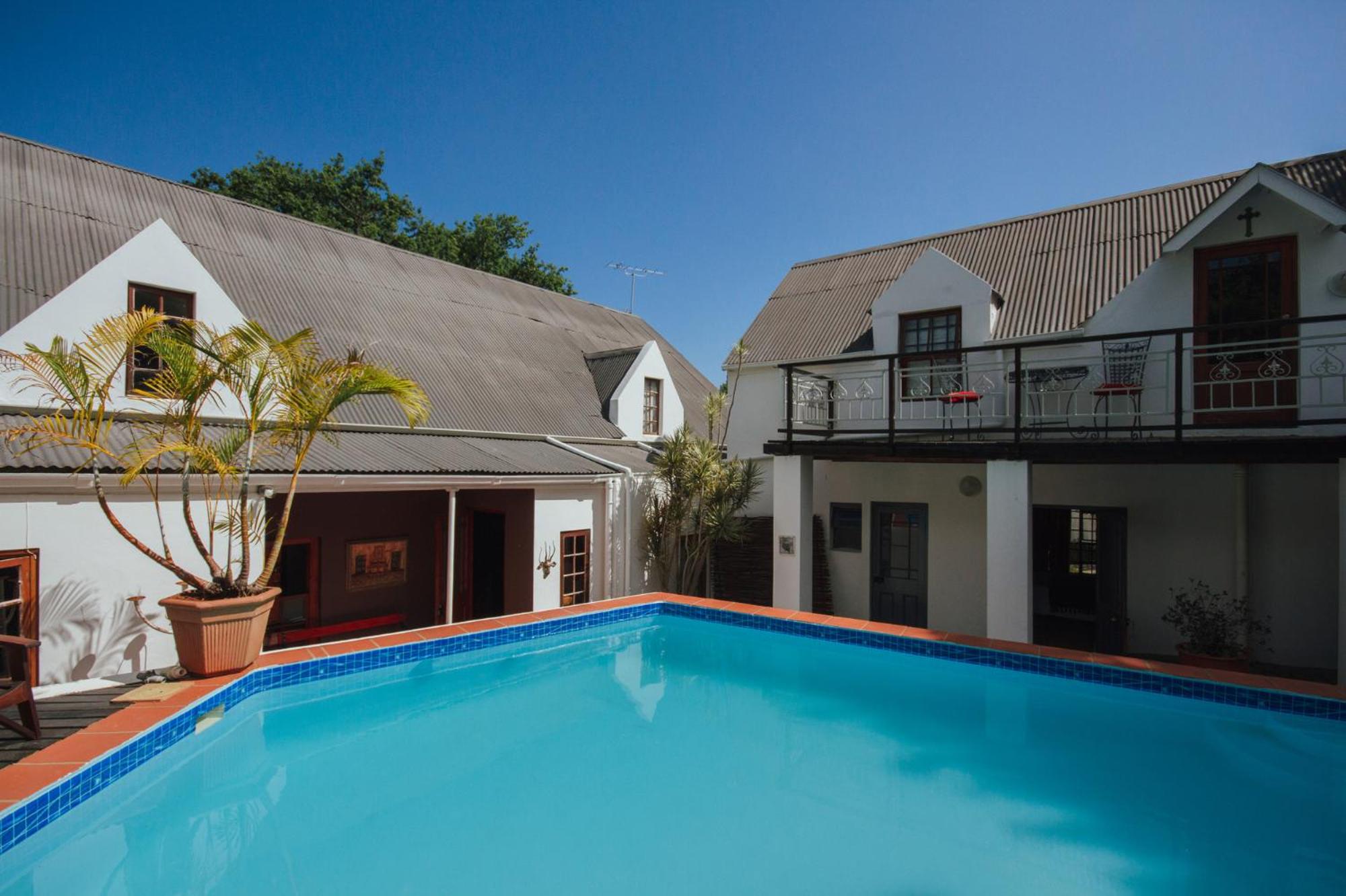 Cypress Cottage 14/15