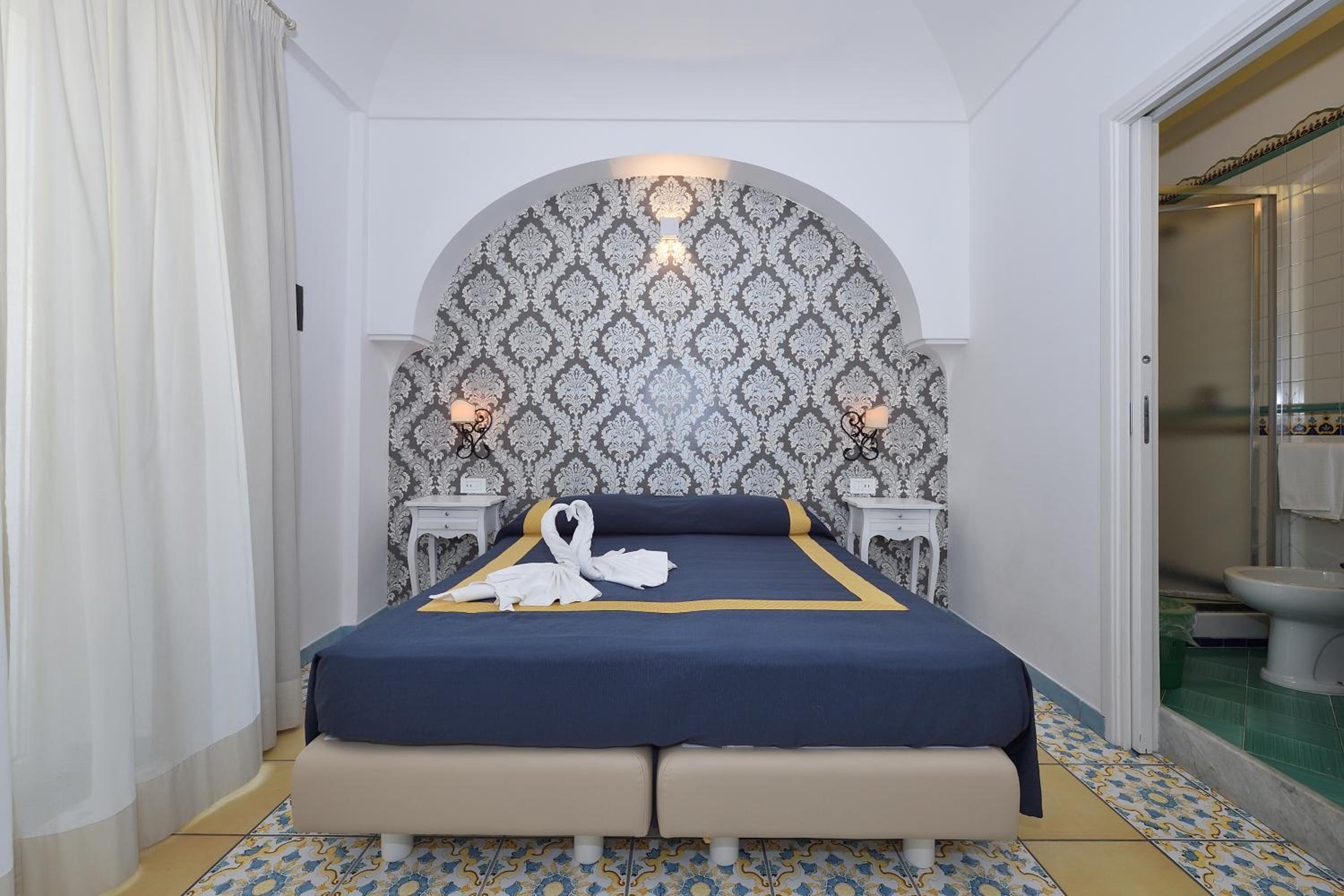 Hotel Settebello 25/50