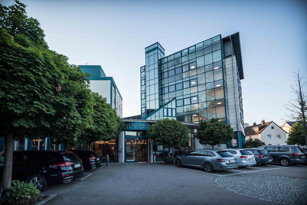 Parkhotel Schmid 55/63