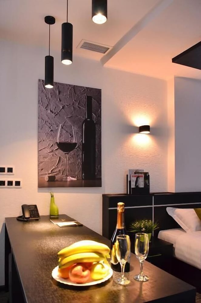 Art Hotel Bishkek 36/50
