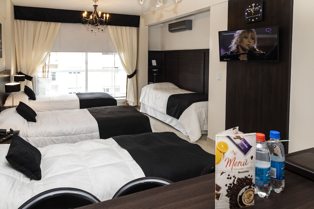 Hotel Master Suite Devoto 37/50