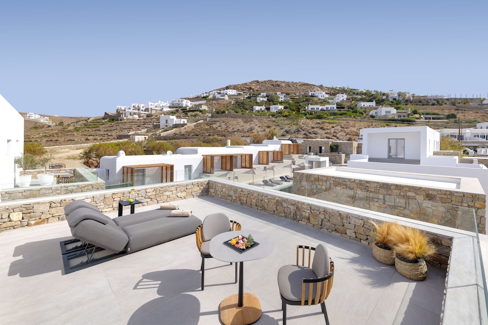 Elia Beach Hotel 41/47