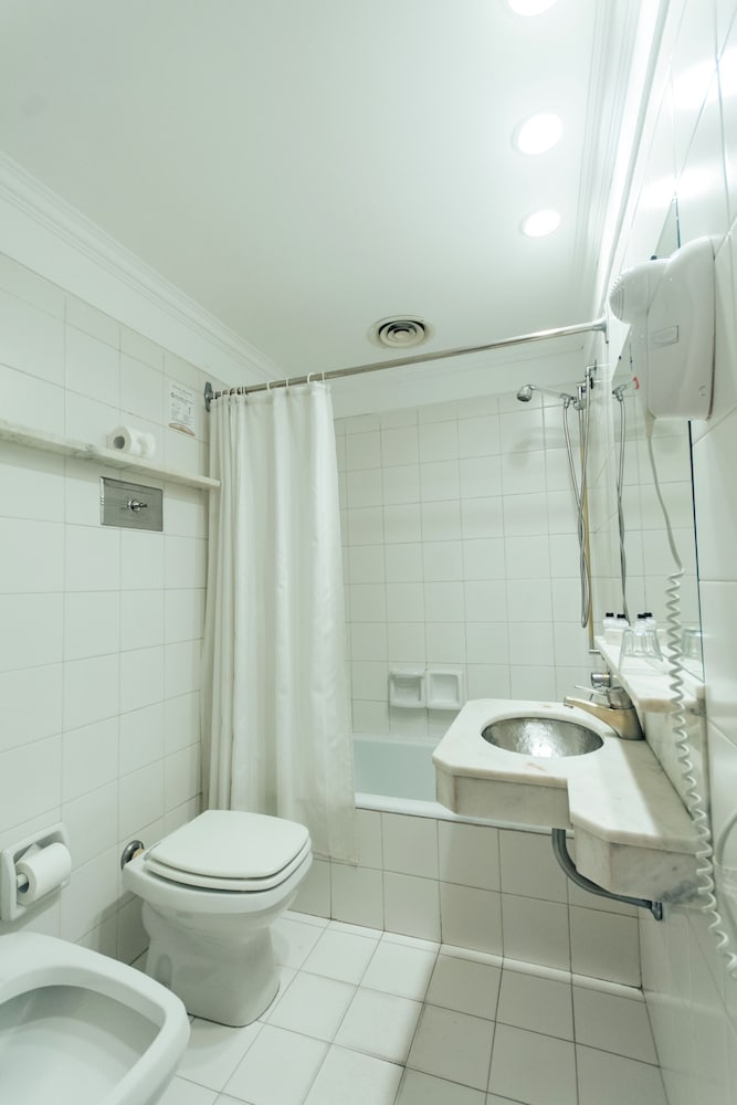 DORA HOTEL BUENOS AIRES 61/61