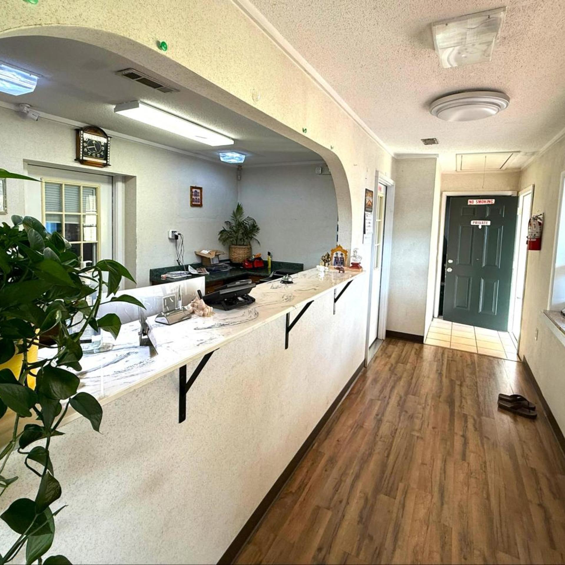 Riviera Motel Elba Near Enterprise US 84 4/25