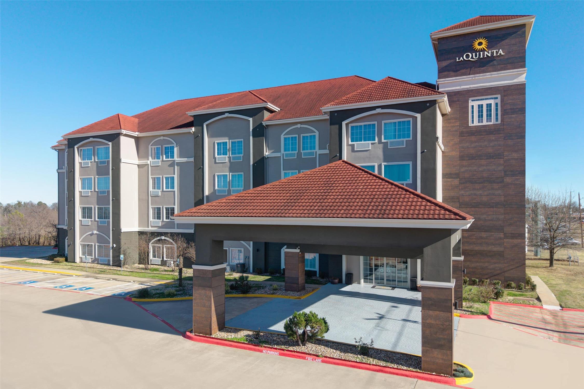 La Quinta Inn And Suites Paris 10/72
