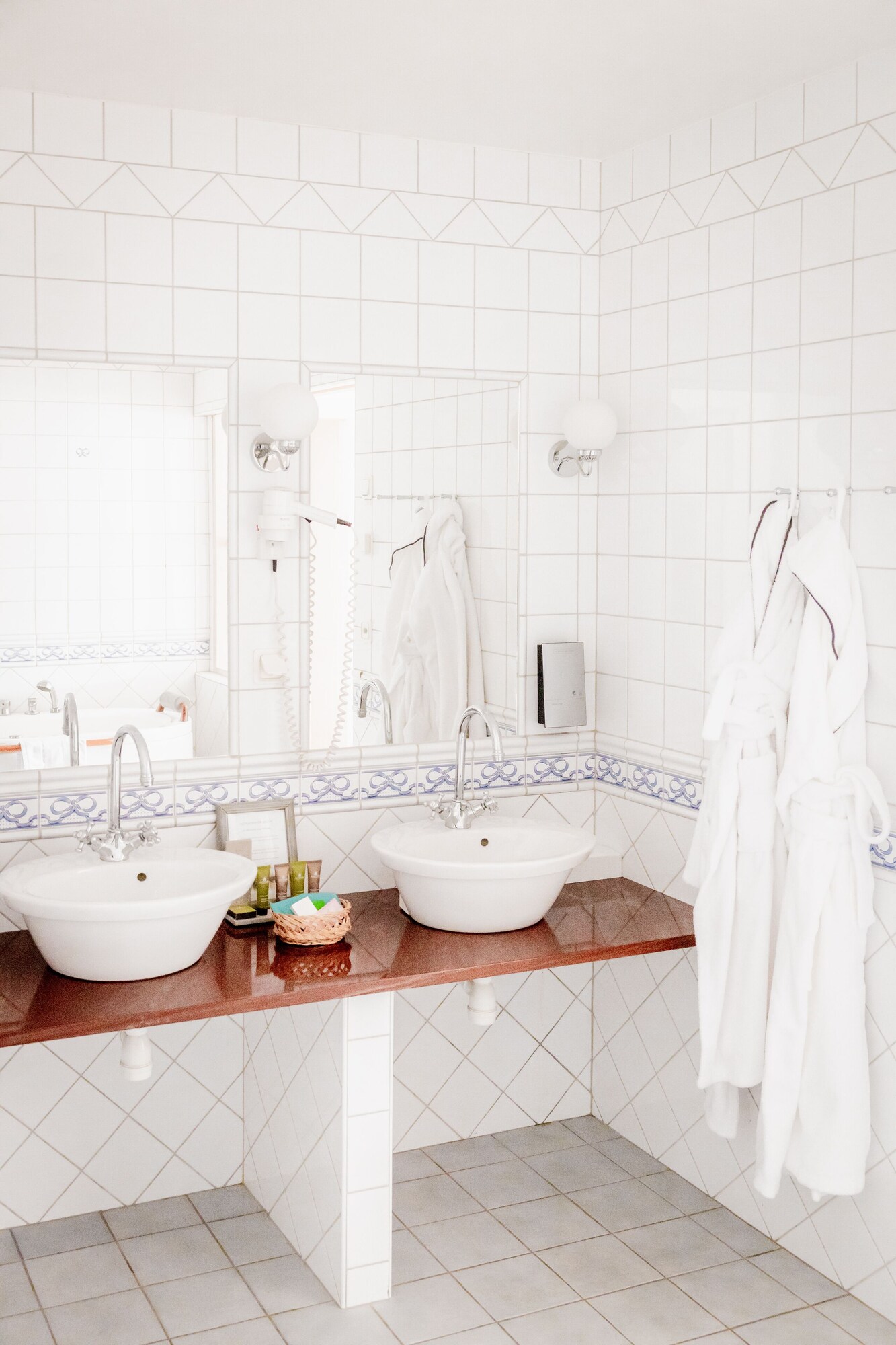 جناح بسرير مزدوج بإطلالة على البحيرة، Klockargarden Hotell 3/3