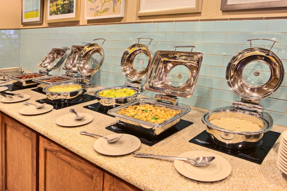 Hilton Garden Inn San Luis Obispo-Pismo Beach 30/50