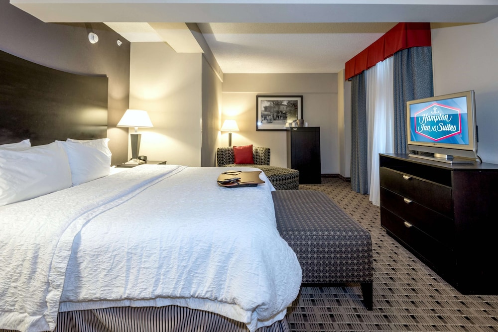 Hampton Inn Suites Montgomery 15/70