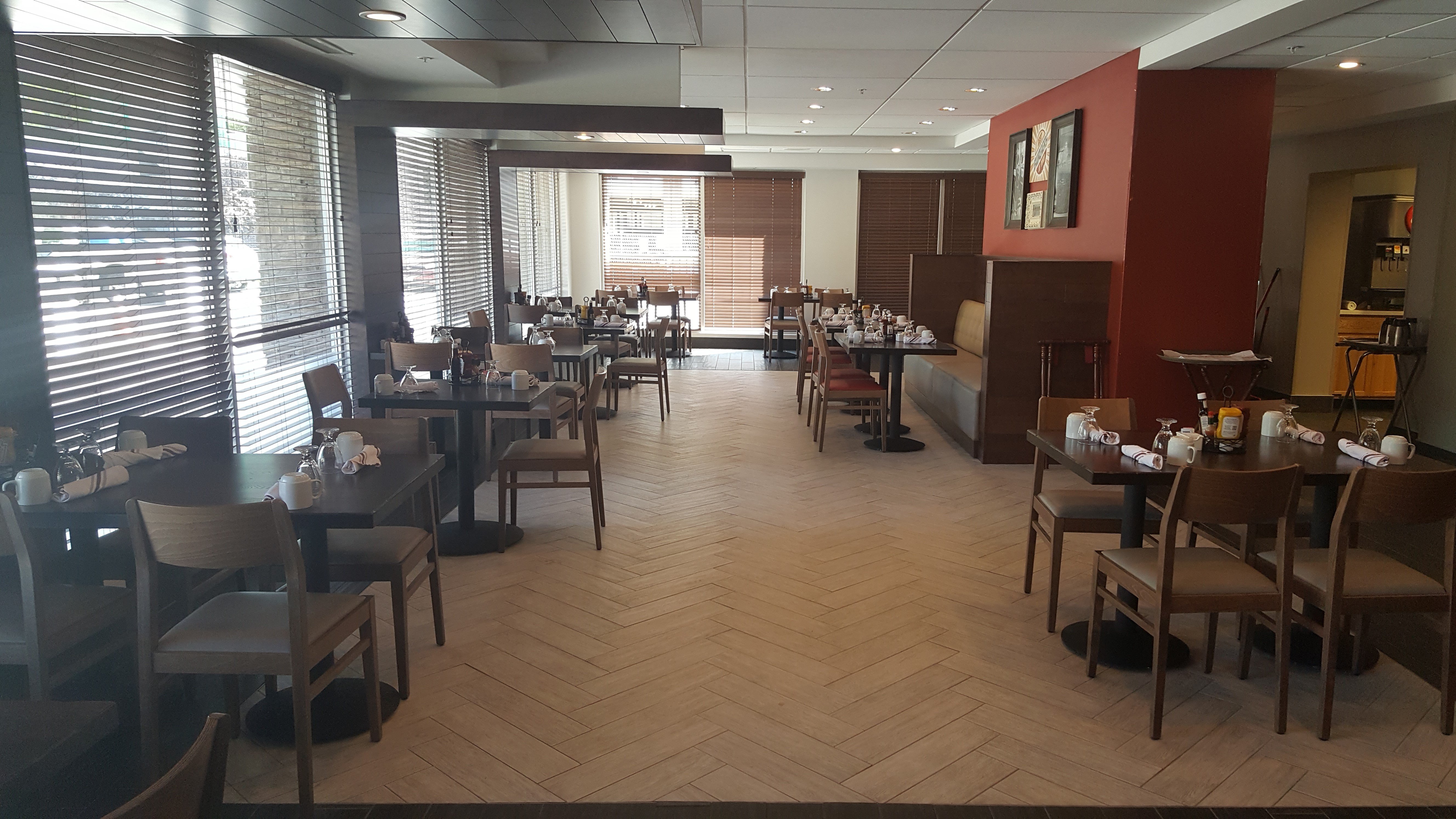 Holiday Inn Columbus Downtown Capital Square 57/65