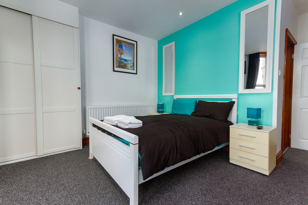 SUPERIOR, APARTMENT, DOUBLE BED, SEA VIEW