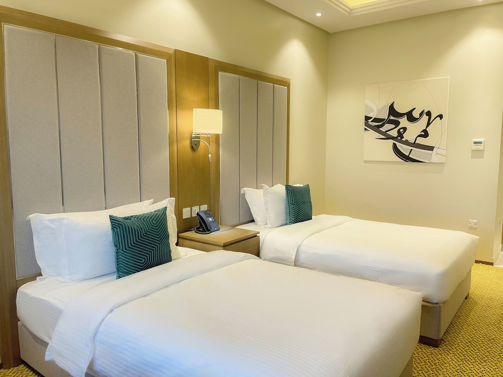 Mercure Muscat 20/53