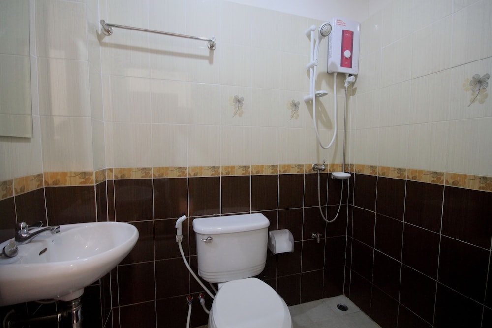 My Place At Surat Hotel 63/63