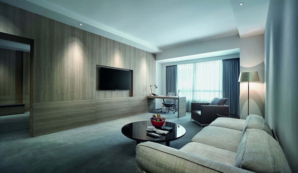G Hotel Gurney 39/60