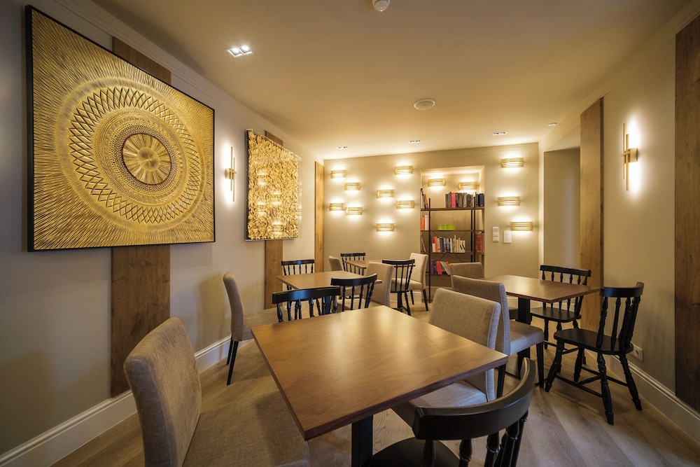 AZORES BOOK HOTEL 29/46