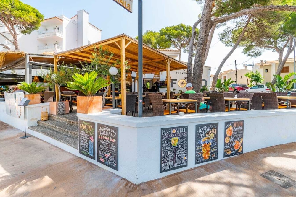 Hostal Alcina 8/45