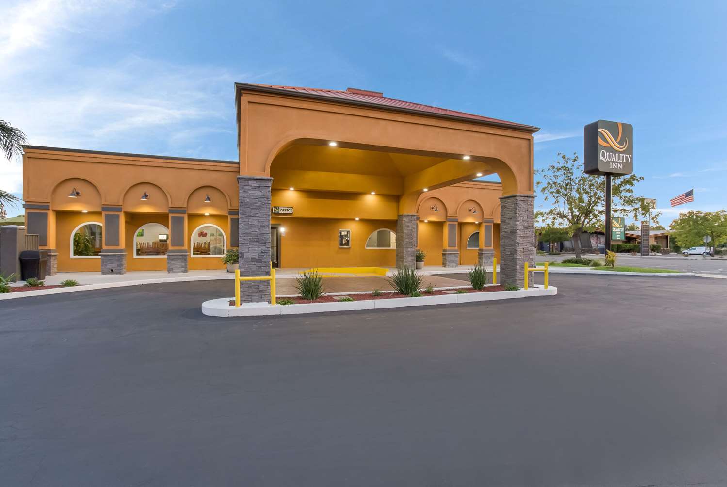 Quality Inn Redding Near I-5 6/51