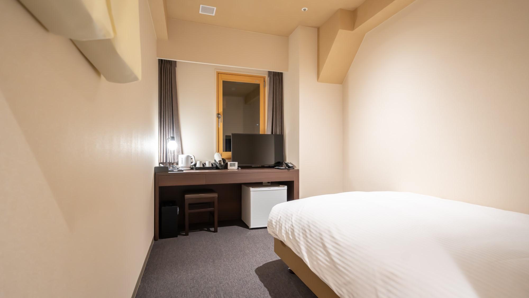 Semi Room, Standard, Semi Double Bed