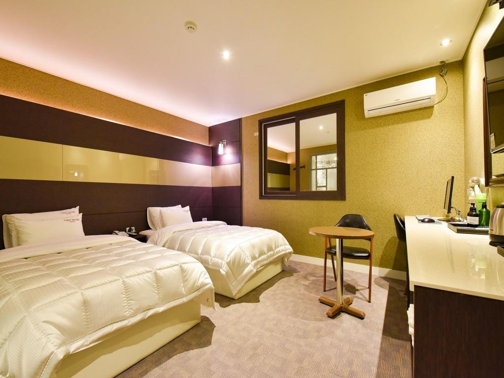 Two Heart Hotel Gimhae 20/55