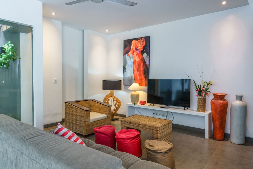 Villa Paloma 27/50