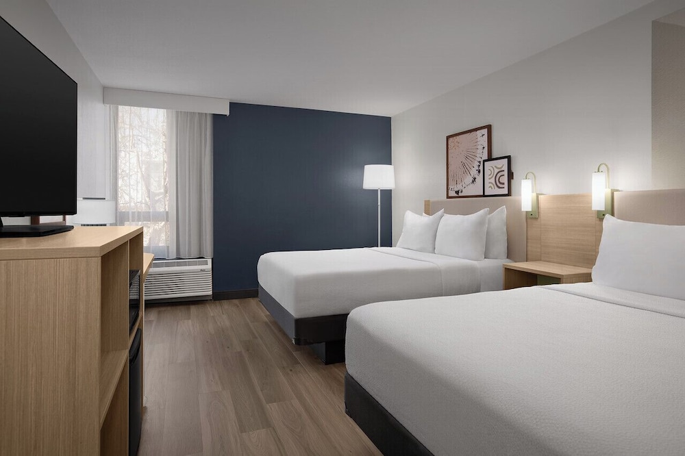 Room, 2 Queen Beds