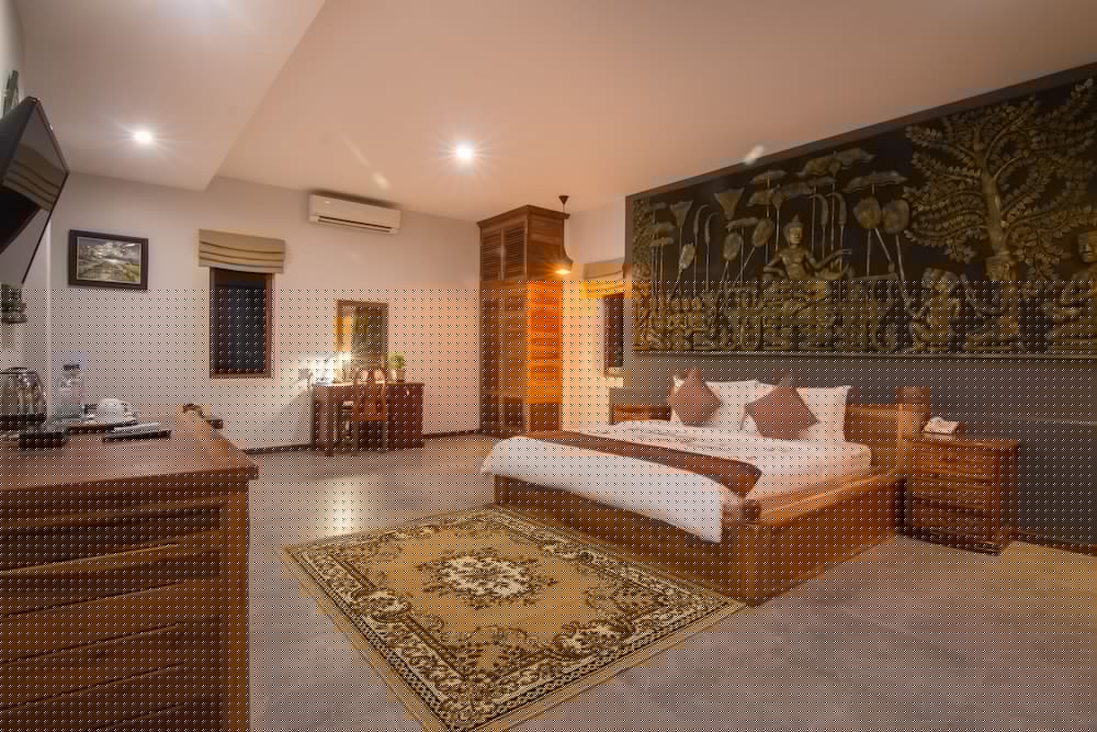 Indra Porak Residence 37/74