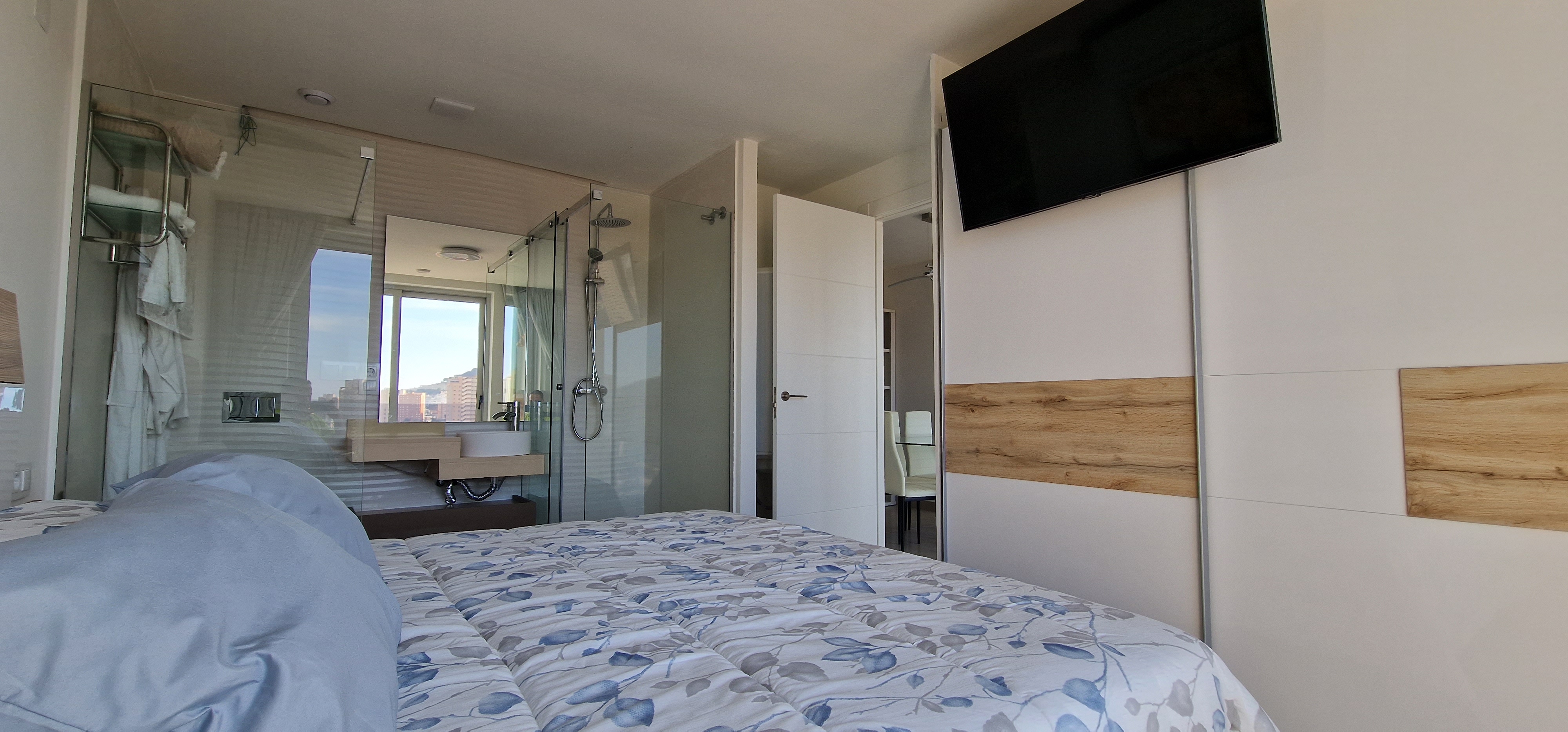 Suite, Attic