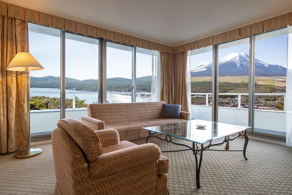 Hotel Mt. Fuji 40/65