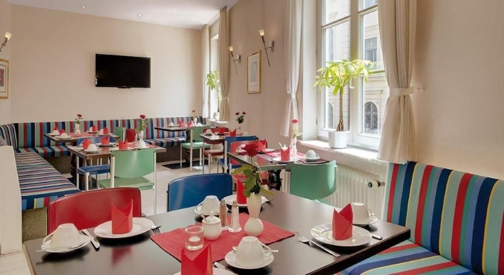 Hotel am Rathaus 21/25