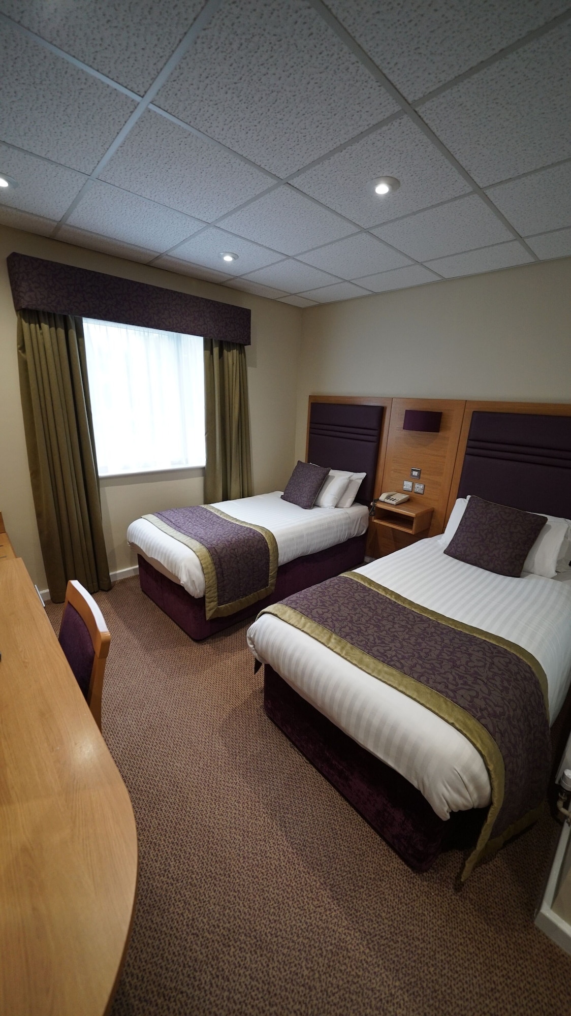 Room, Twin Beds