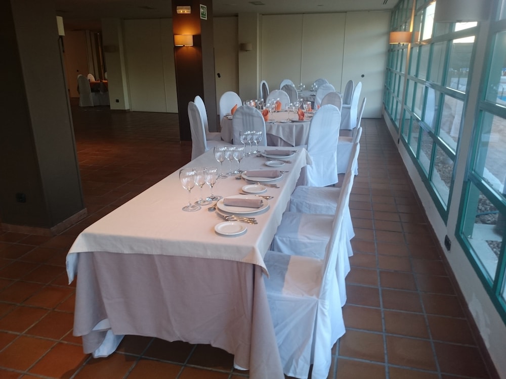 Hotel Almagro 38/73