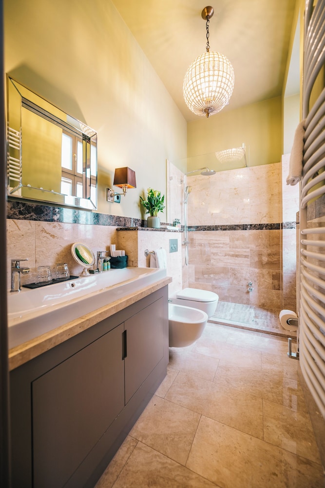 Baltazar Budapest Boutique Hotel 69/70