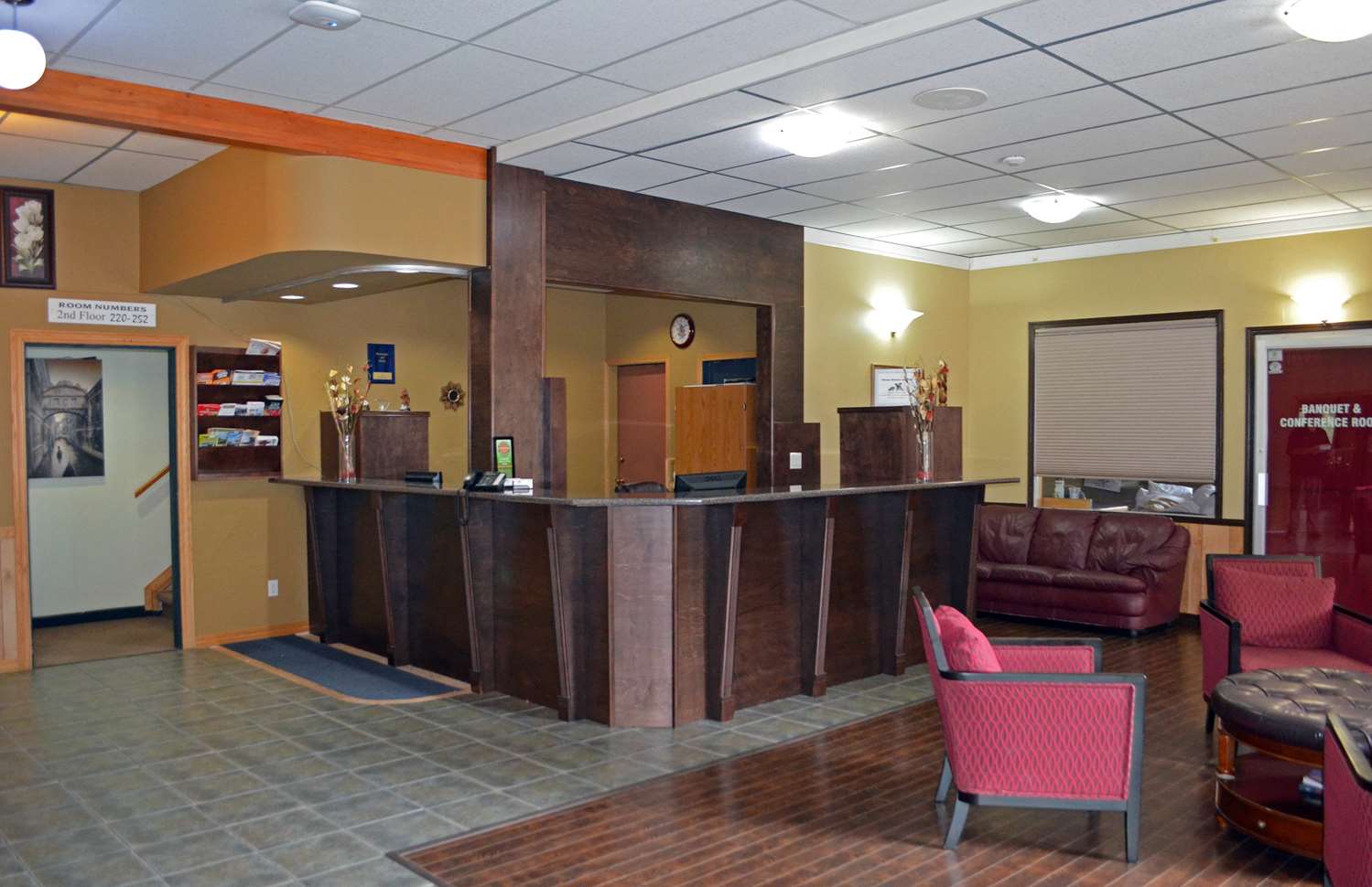 Canadas Best Value Inn Suites Castlegar 4/38