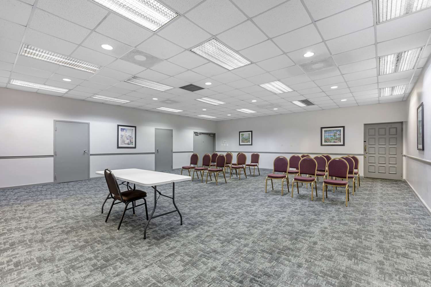 Quality Inn Downtown Stuart 32/32