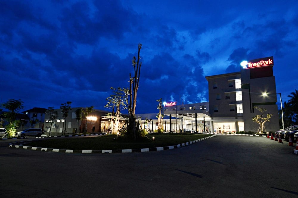 Treepark Hotel Banjarmasin photo5