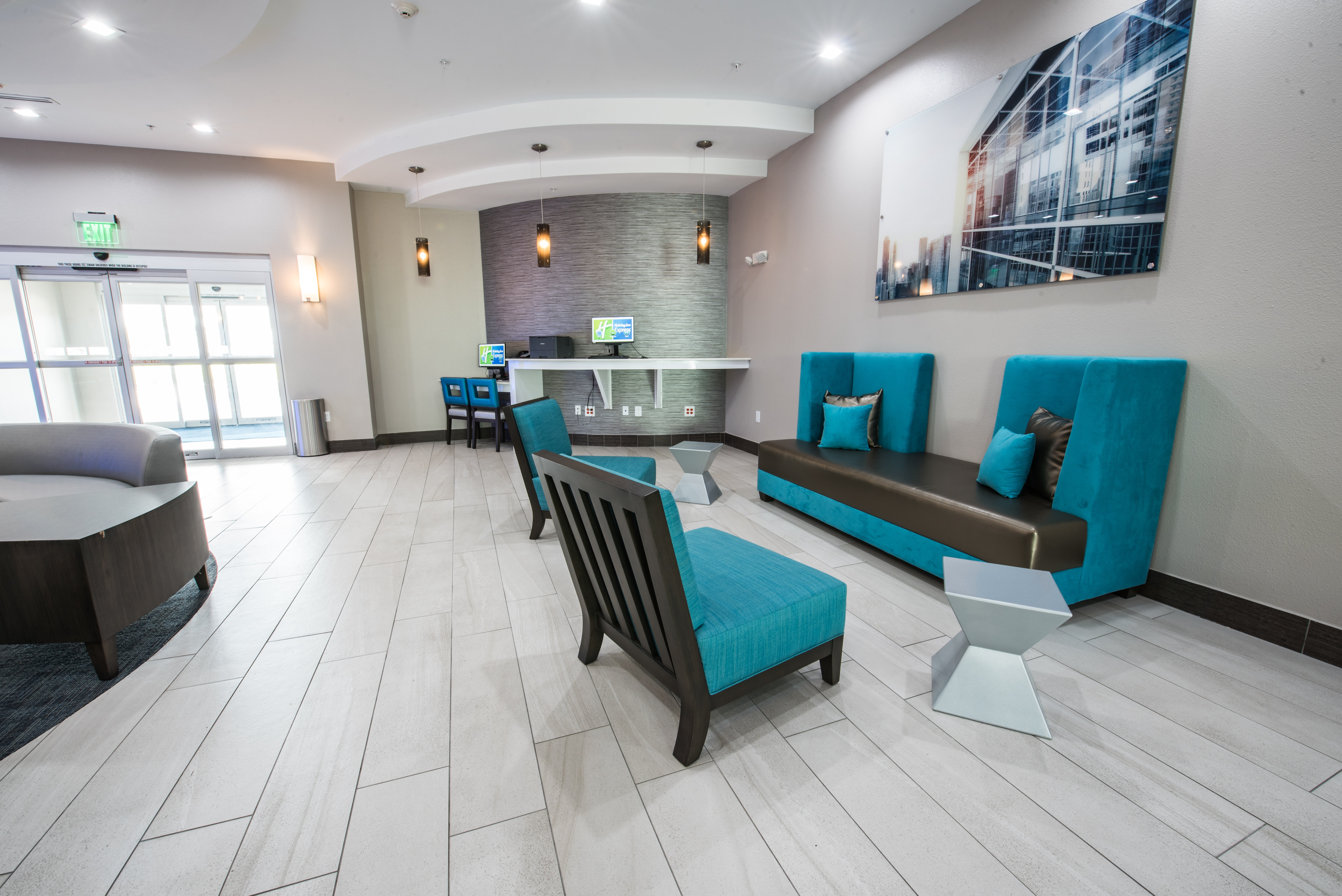 Holiday Inn Express Suites Houston Se Airport Area 48/71