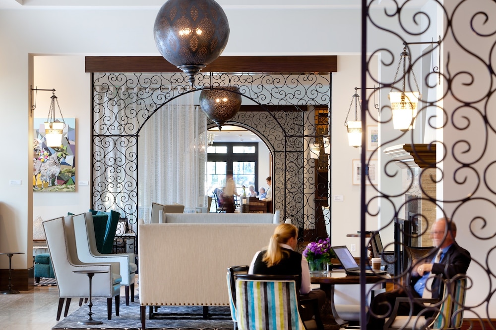 The Alfond Inn 31/36