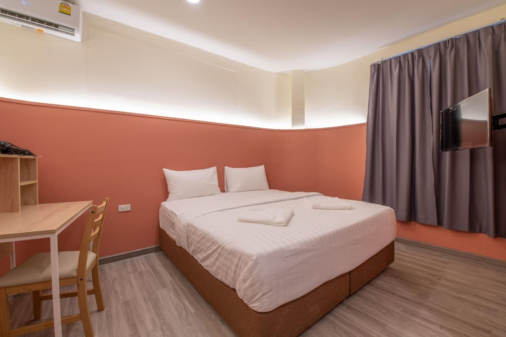 STANDARD, DOUBLE BED
