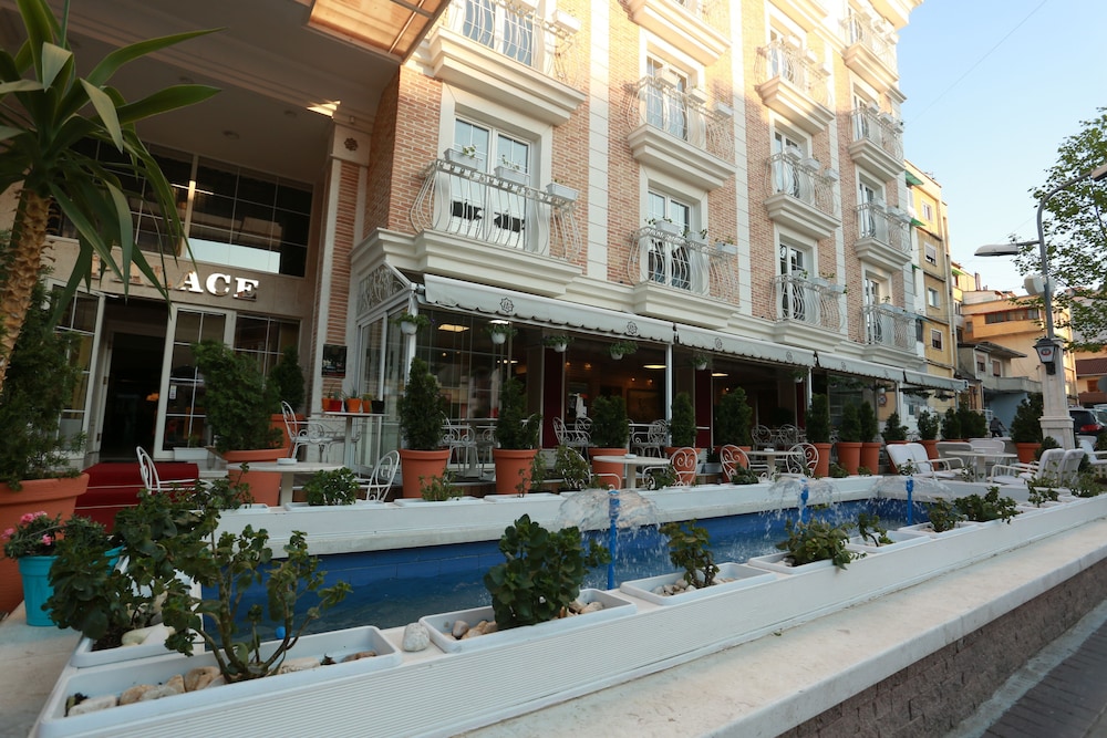 Hymeti's Palace in POGRADEC