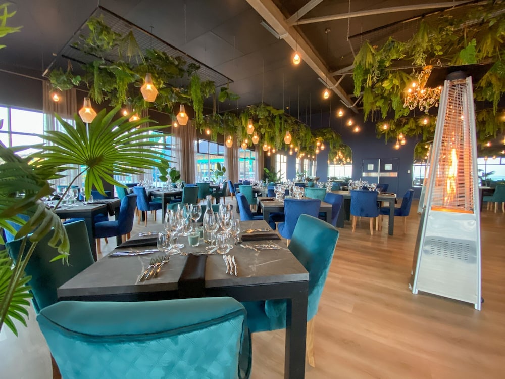 Diaz Strand Hotel And Resort 32/49