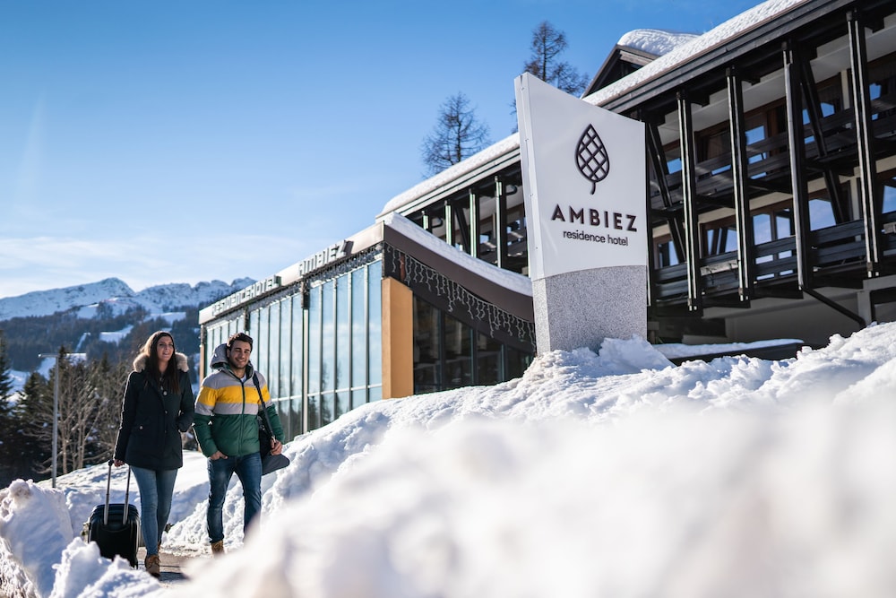 Ambiez 4/79