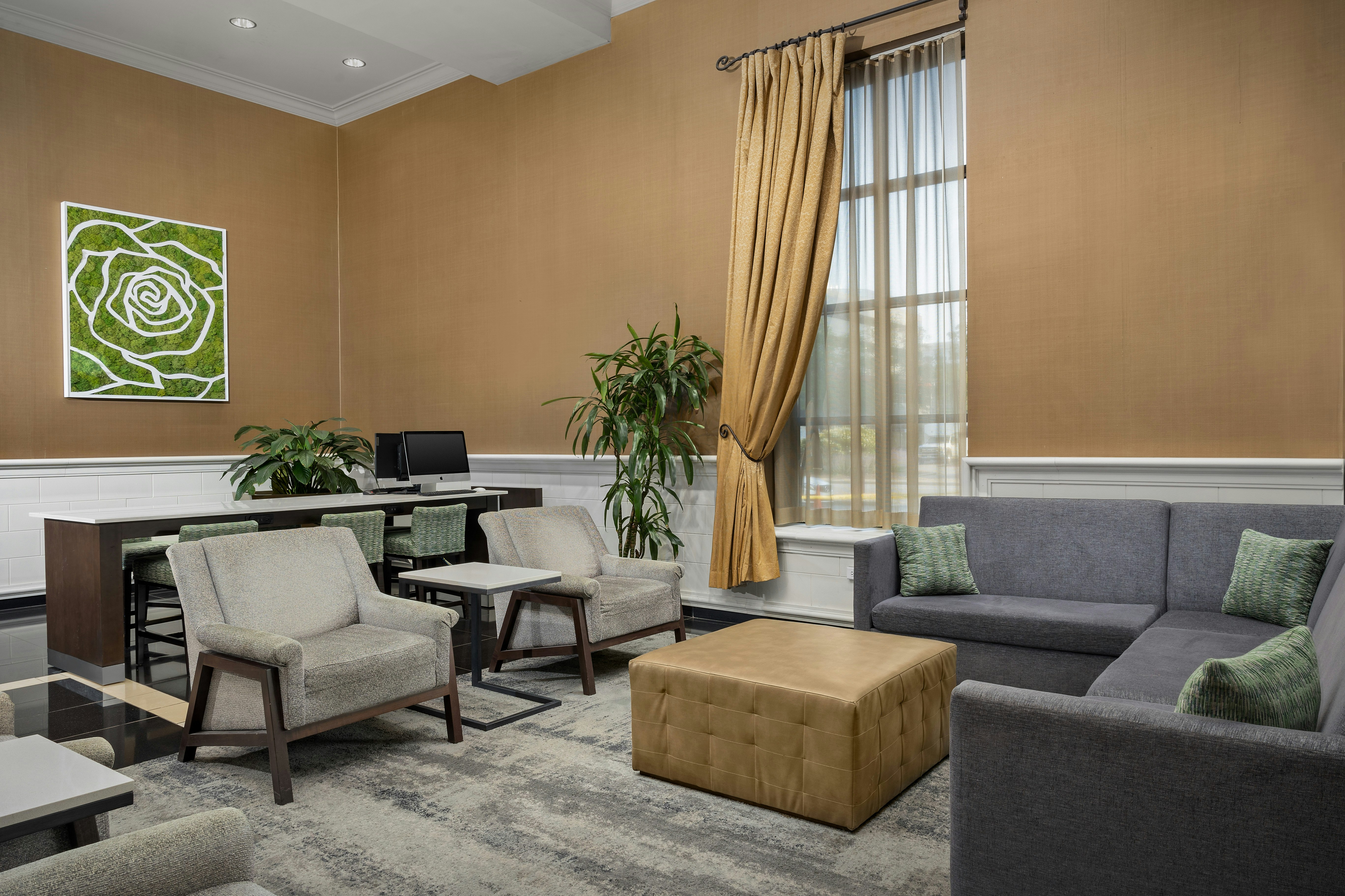 Doubletree Hotel Chicago O Hare Airport Rosemont 45/85