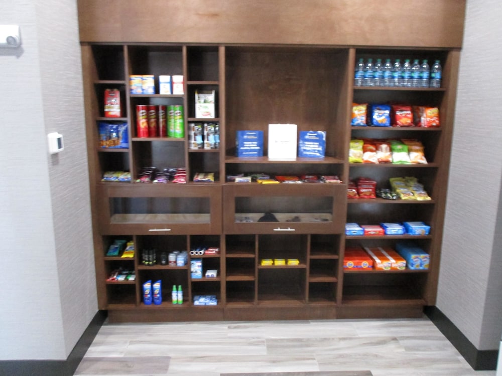 Best Western Plus Medical Center Hotel 9/37