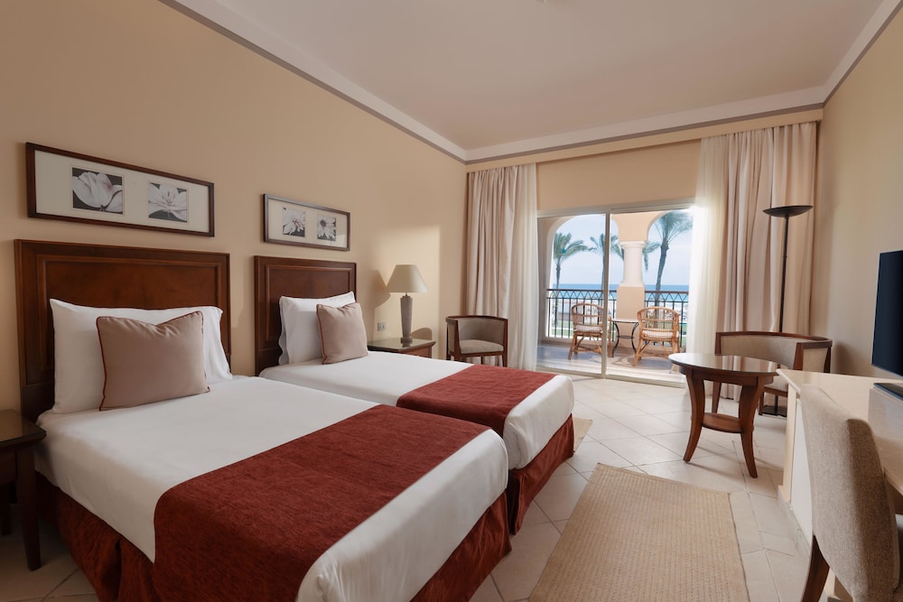 Jaz Almaza Beach Resort, Almaza Bay 11/48